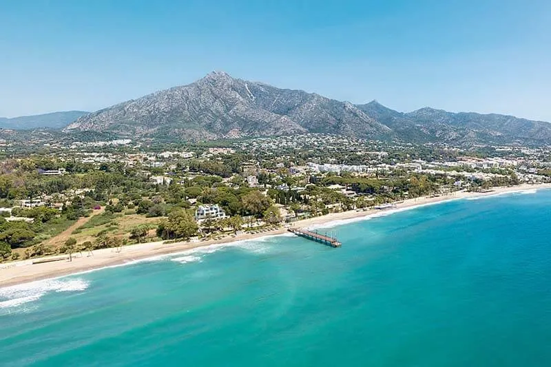 costa-del-sol-coastline-aerial-shot-800